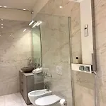 Downtown Luxury Бари