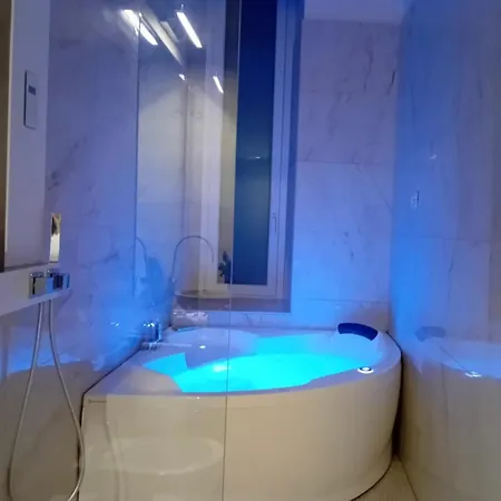 Downtown Luxury Apartment Bari