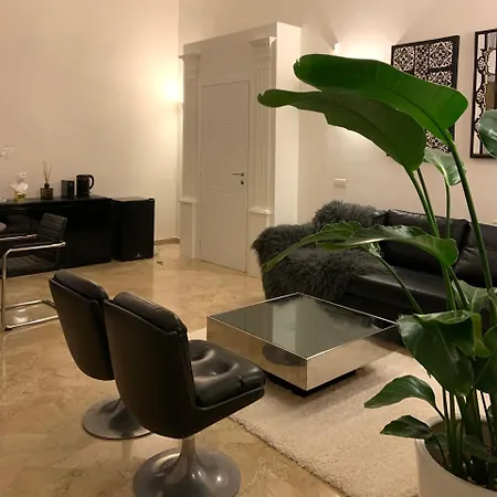 דירה Downtown Luxury *