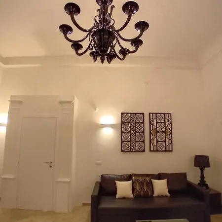 Downtown Luxury Apartament Bari