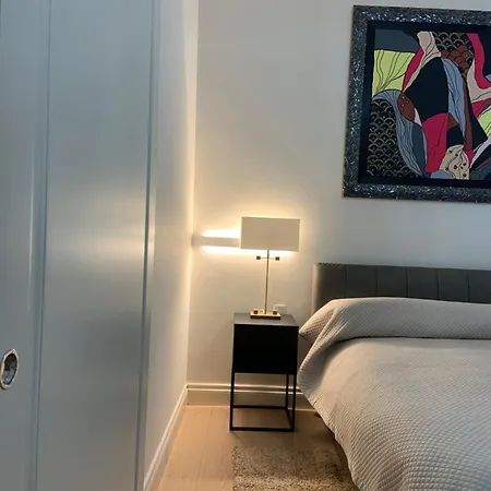 Lägenhet Downtown Luxury Bari