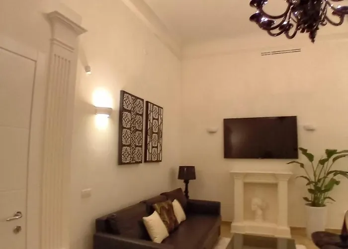 Downtown Luxury * Μπάρι